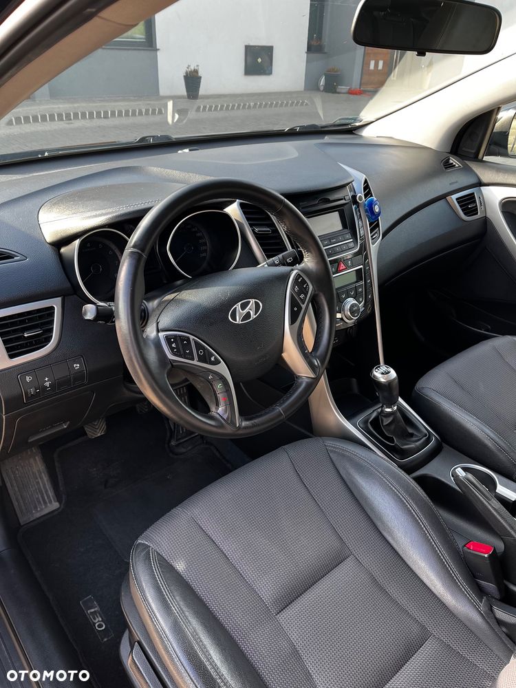 Hyundai i30 1.6 Style - 9