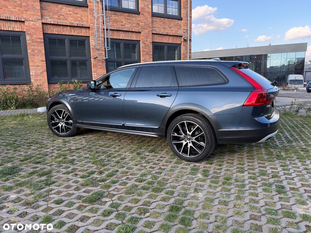 Volvo V90 Cross Country D5 AWD Geartronic - 13