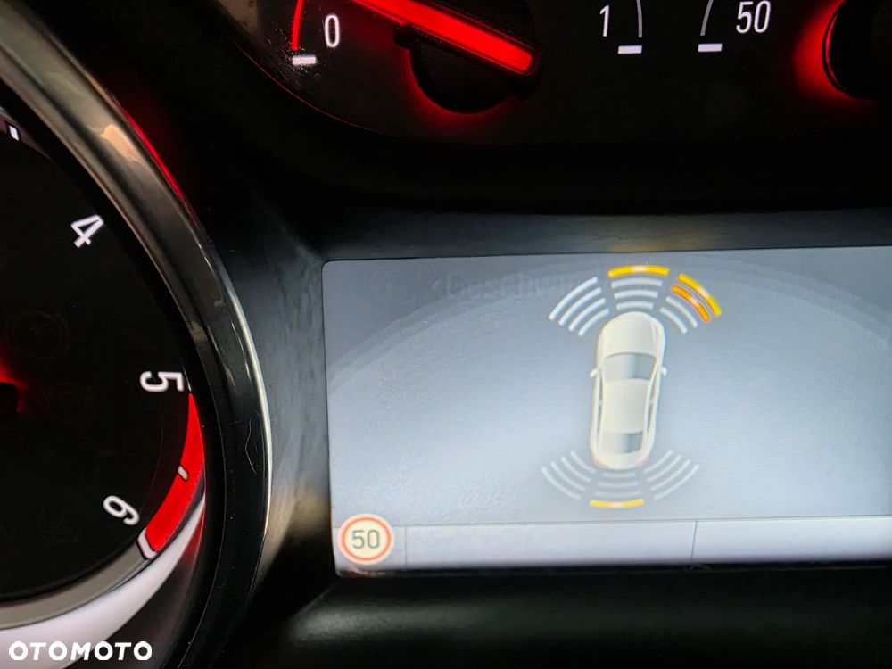 Opel Astra 1.6 D Start/Stop Innovation - 20