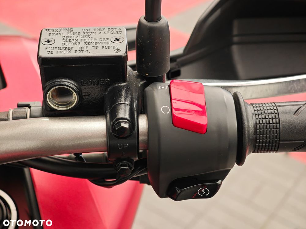 Honda ADV350 - 9