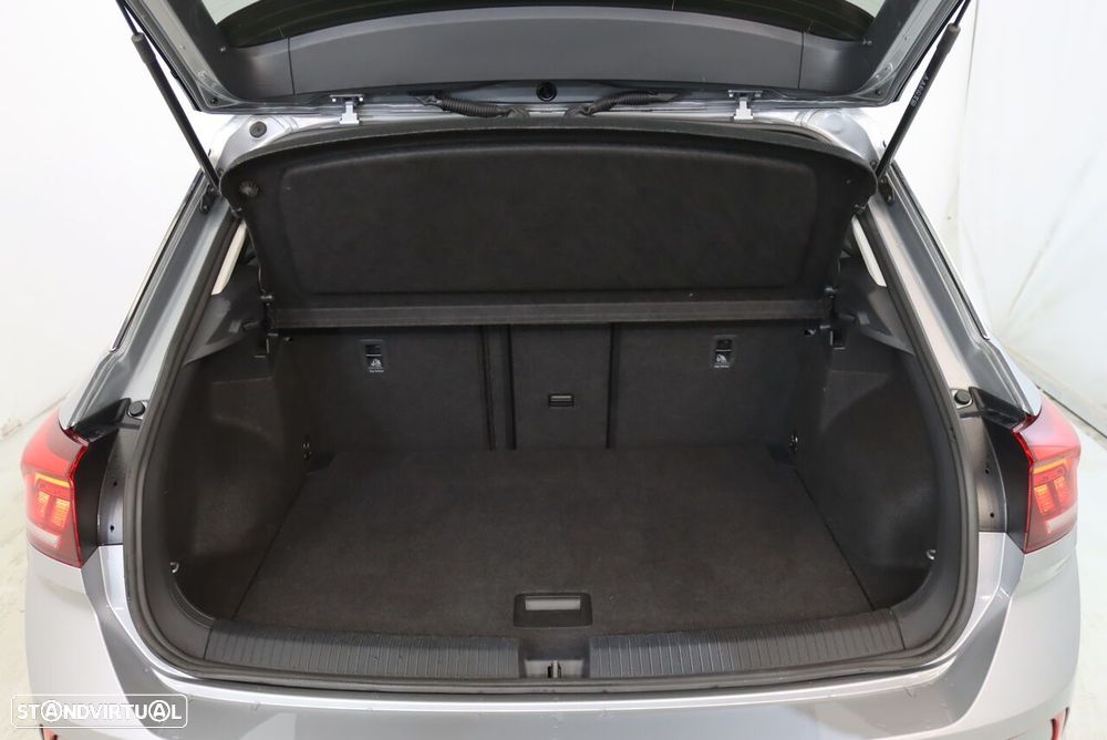 VW T-Roc 1.0 TSI Life - 24