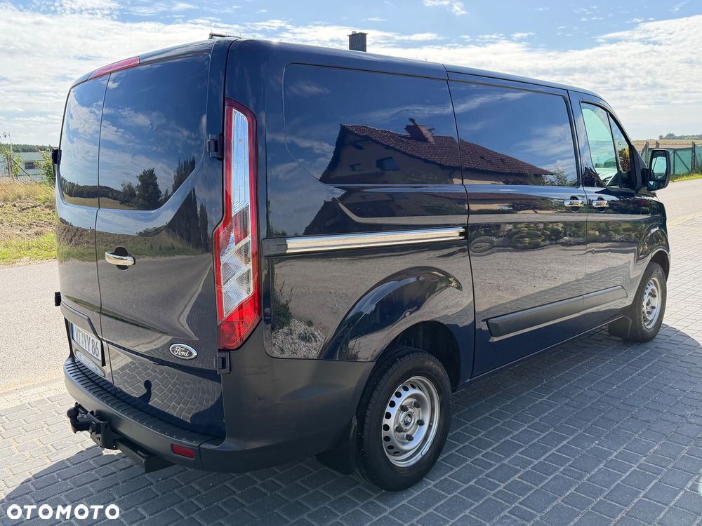 Ford Transit Custom - 13