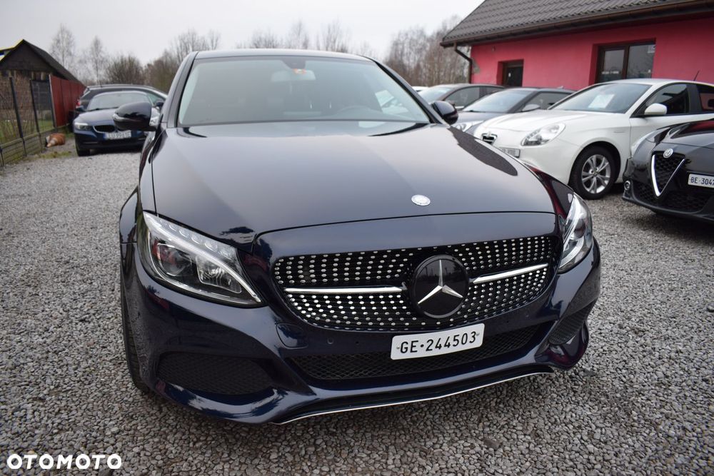 Mercedes-Benz Klasa C 400 4Matic 9G-TRONIC Exclusive - 7