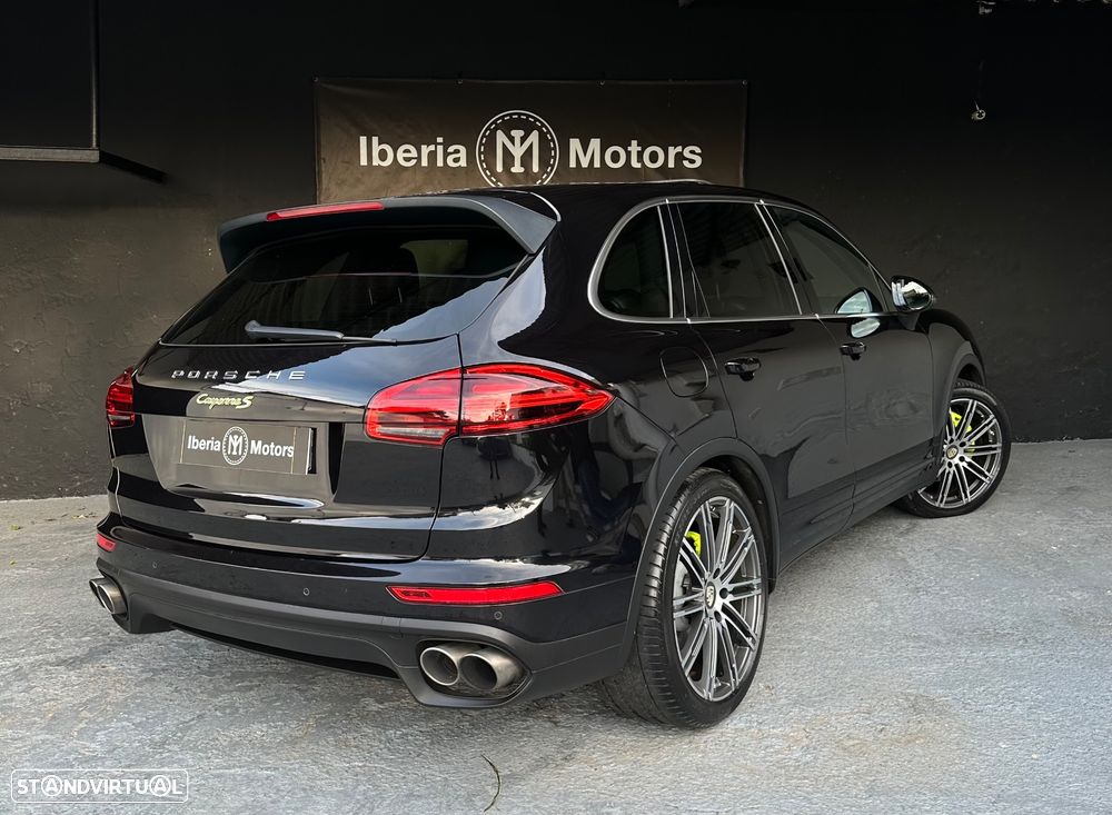 Porsche Cayenne S Hybrid Tiptronic S - 10