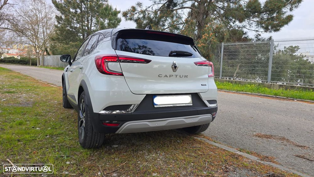 Renault Captur 1.6 E-Tech Full Hybrid Evolution - 3
