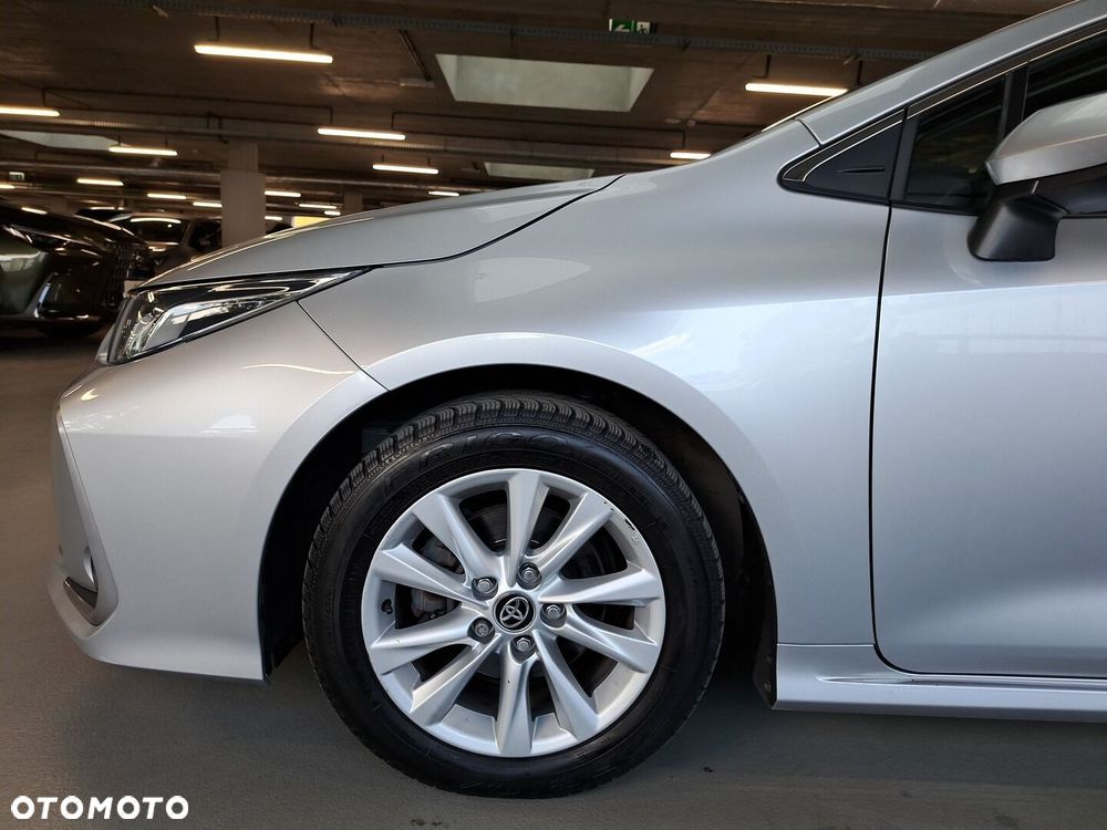 Toyota Corolla 1.8 Hybrid Comfort - 38