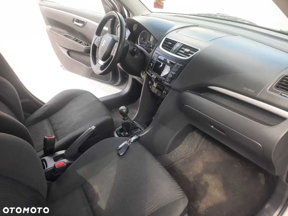 Suzuki Swift 1.2 Premium - 13