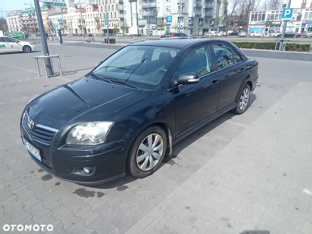 Toyota Avensis 1.6 VVT-i Luna - 3