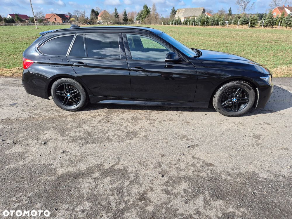 BMW Seria 3 318d xDrive M Sport - 3