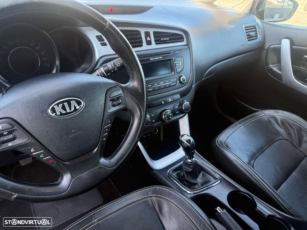 Kia Ceed SW 1.4 CRDi LX - 8