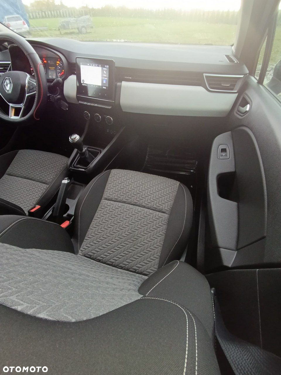 Renault Clio - 22