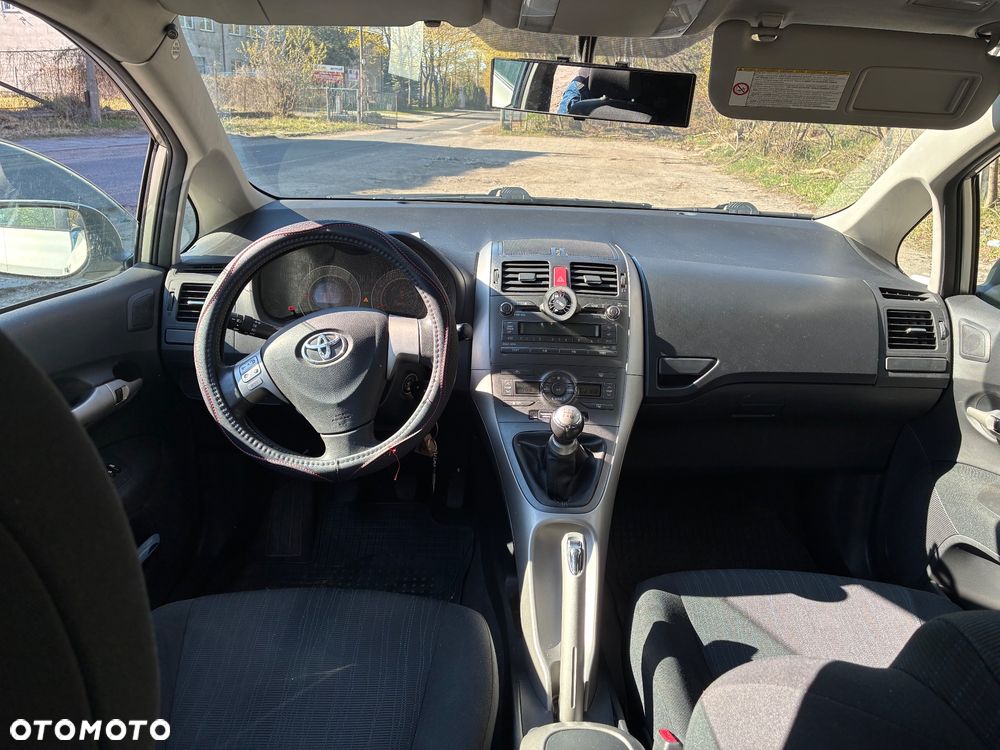 Toyota Auris 1.6 VVT-i Prestige - 5