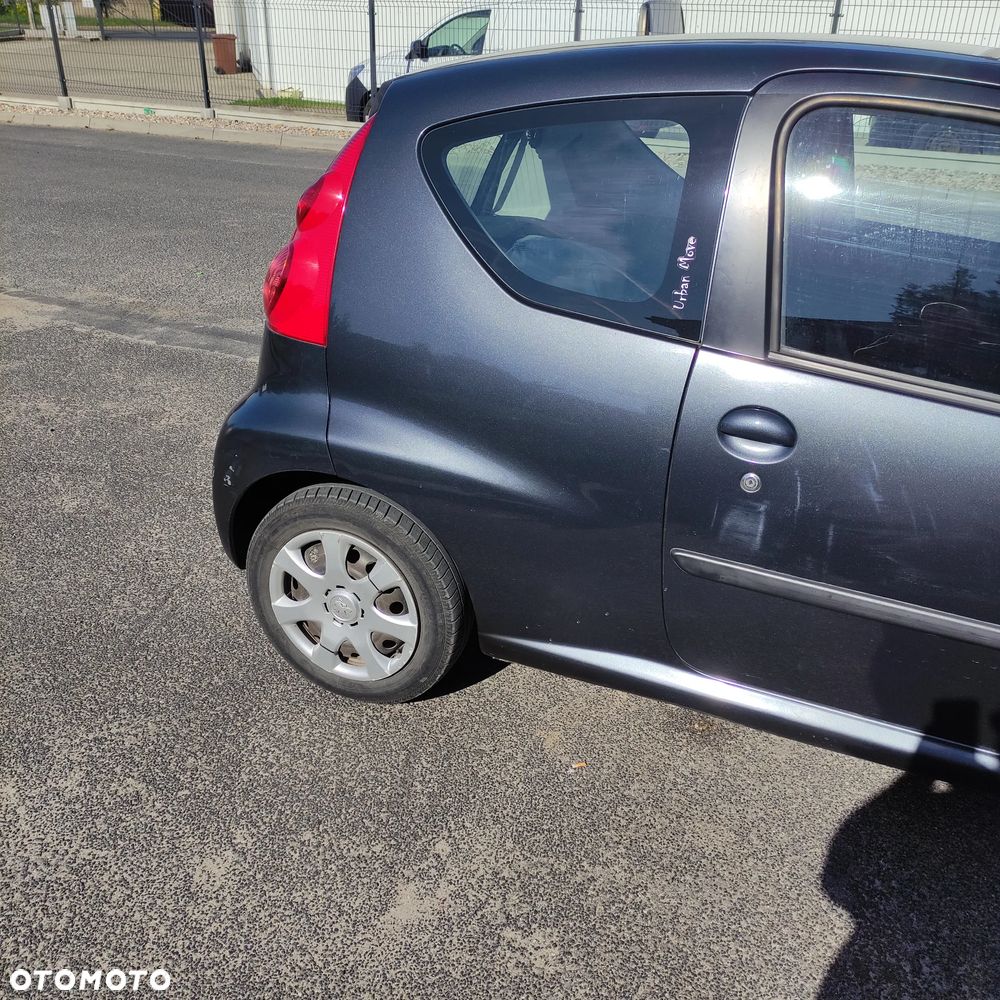 Peugeot 107 1.0 Urban Move - 14