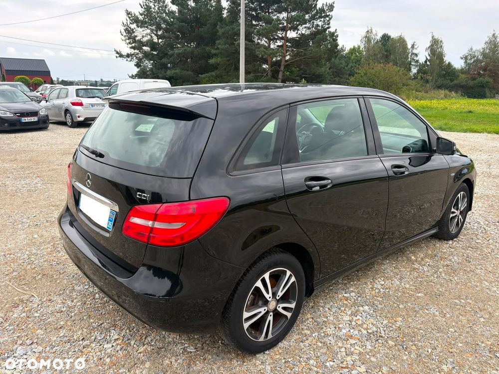 Mercedes-Benz Klasa B 200 CDI (BlueEFFICIENCY) - 6