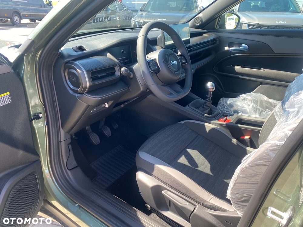 Jeep Avenger 1.2 T3 Longitude - 15