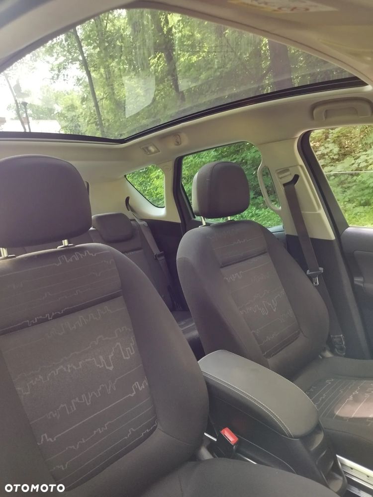 Opel Meriva - 23