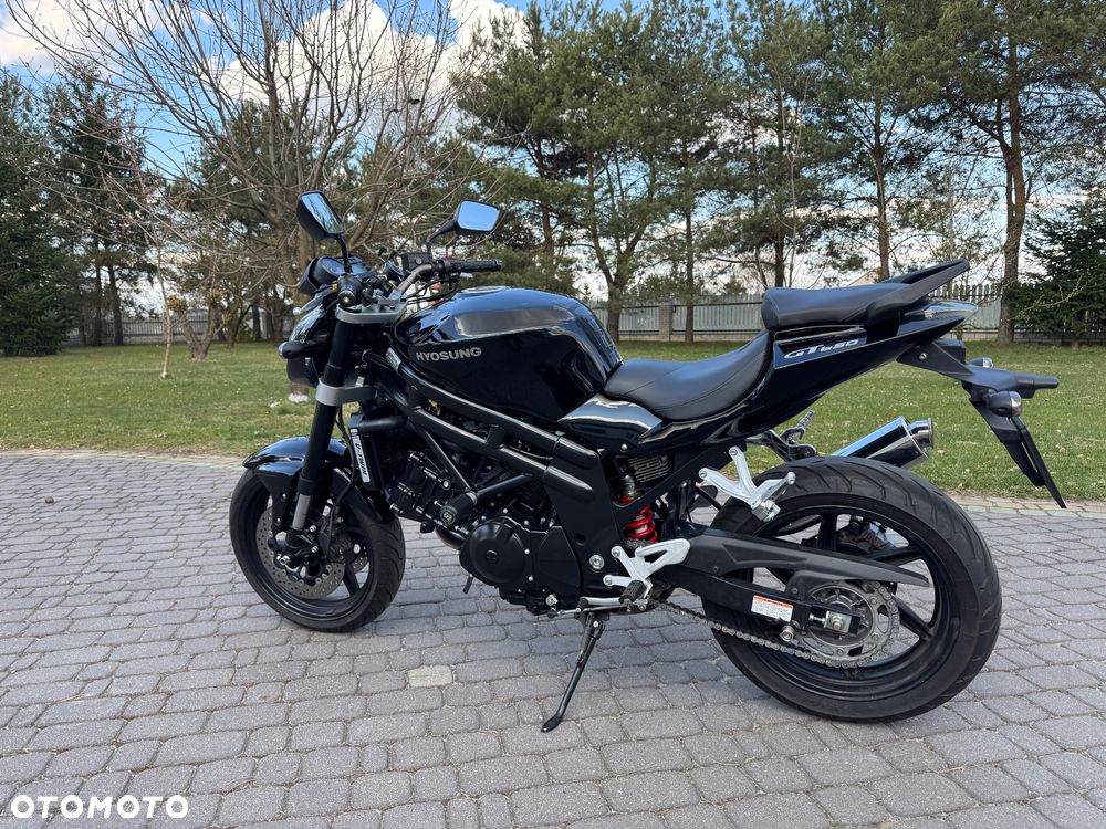 Hyosung GT Comet - 2