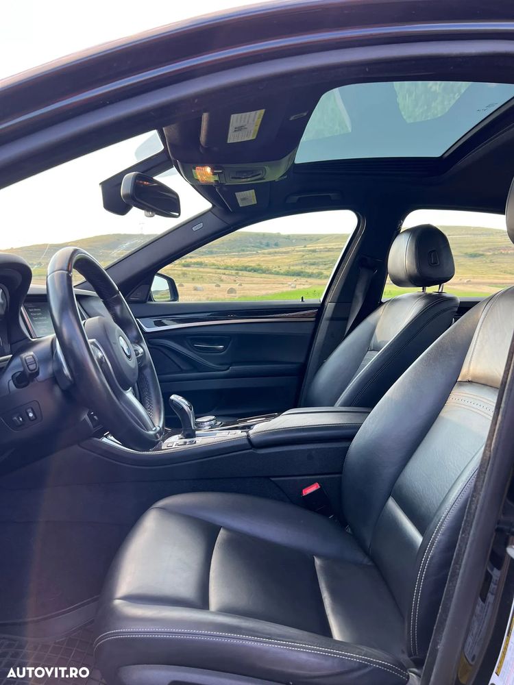 BMW Seria 5 535i xDrive AT - 8