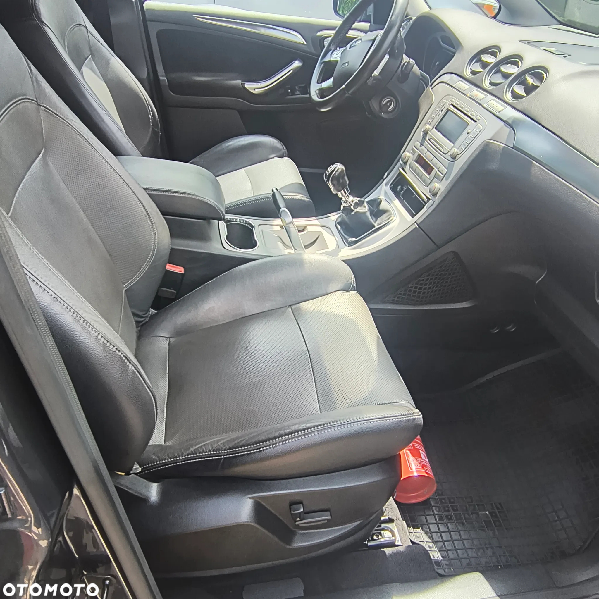 Ford S-Max 2.0 TDCi Titanium - 11