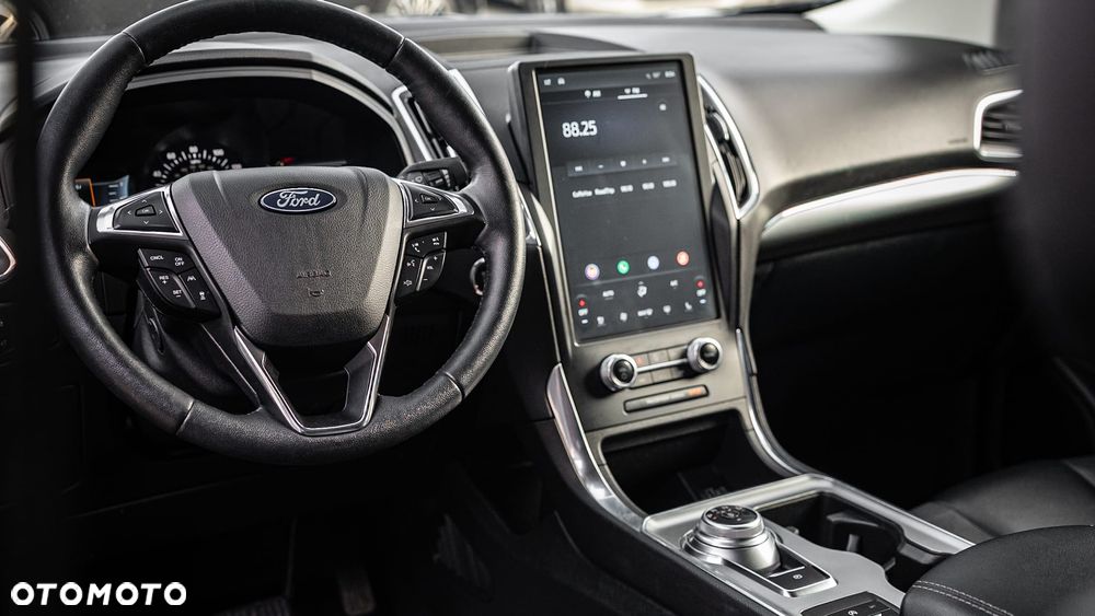 Ford Edge - 12