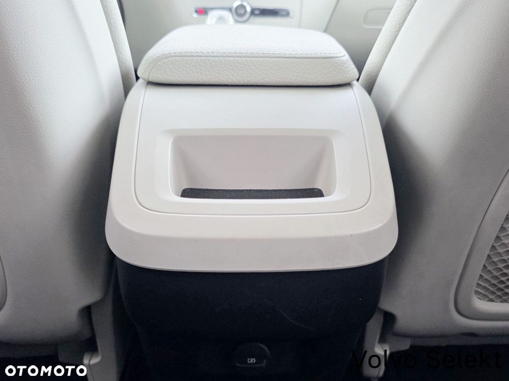 Volvo XC 60 - 34
