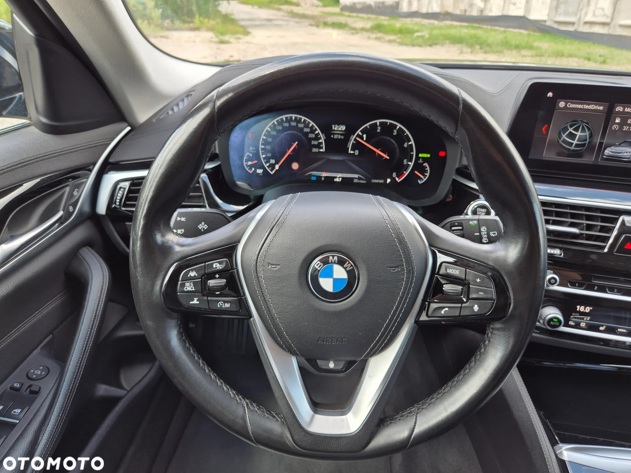 BMW Seria 5 530d xDrive Luxury Line - 16