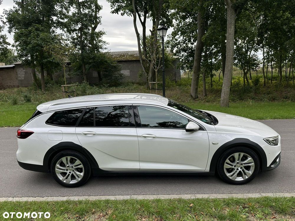 Opel Insignia - 12