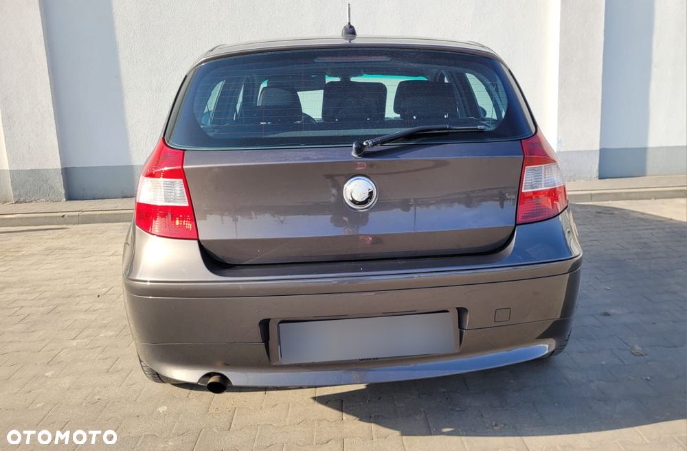 BMW Seria 1 116i - 13