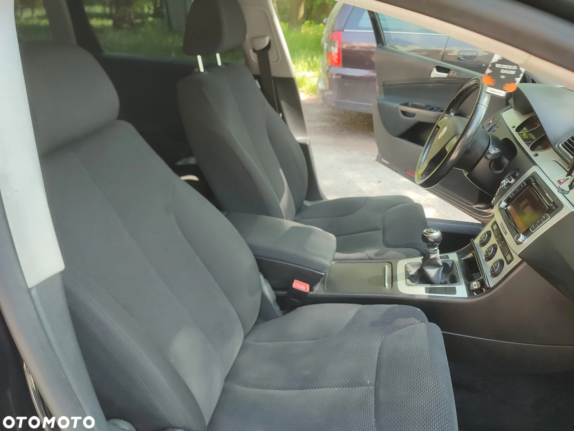 Volkswagen Passat 2.0 TDI BMT Comfortline - 9