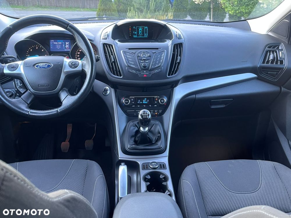 Ford Kuga - 5