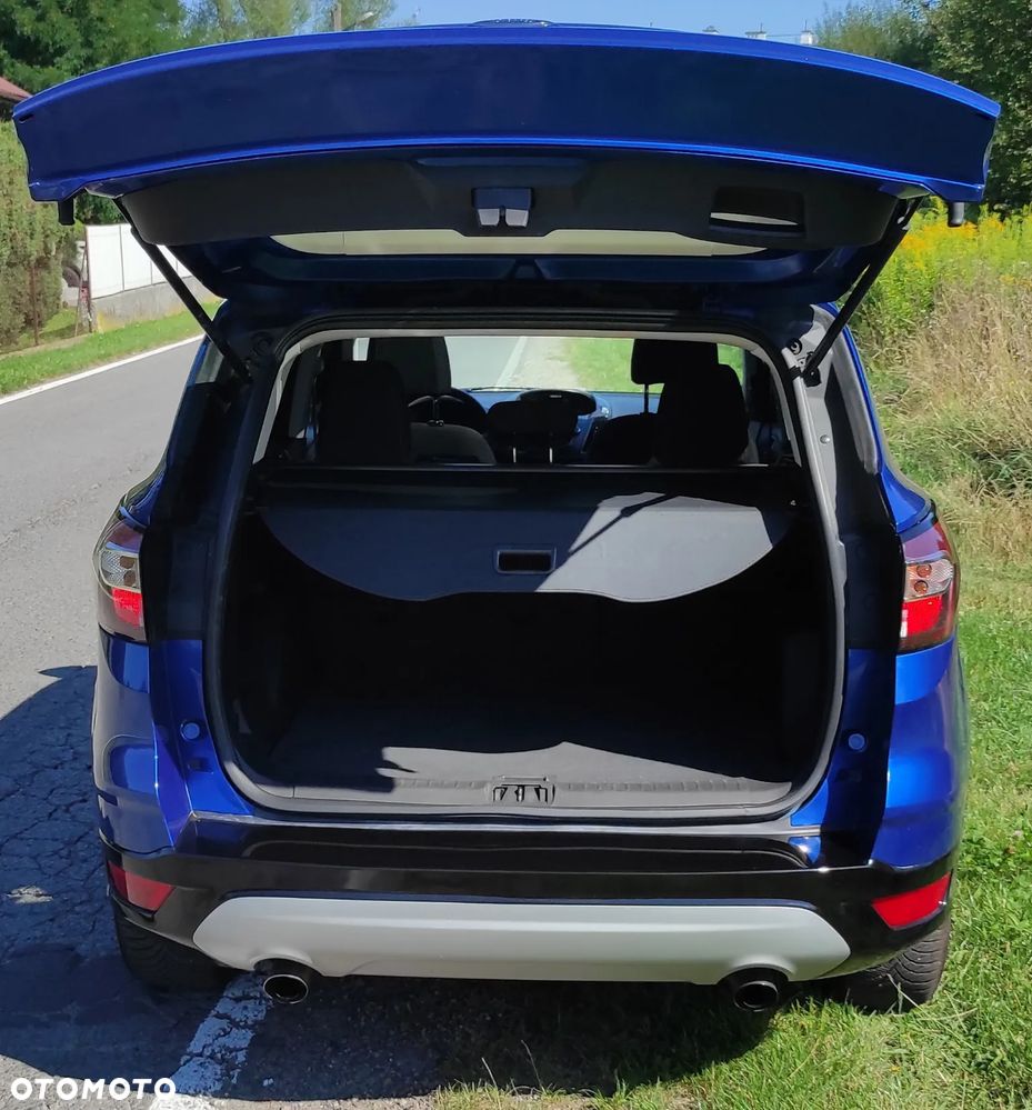 Ford Escape 2.0 EcoBoost AWD Titanium - 25