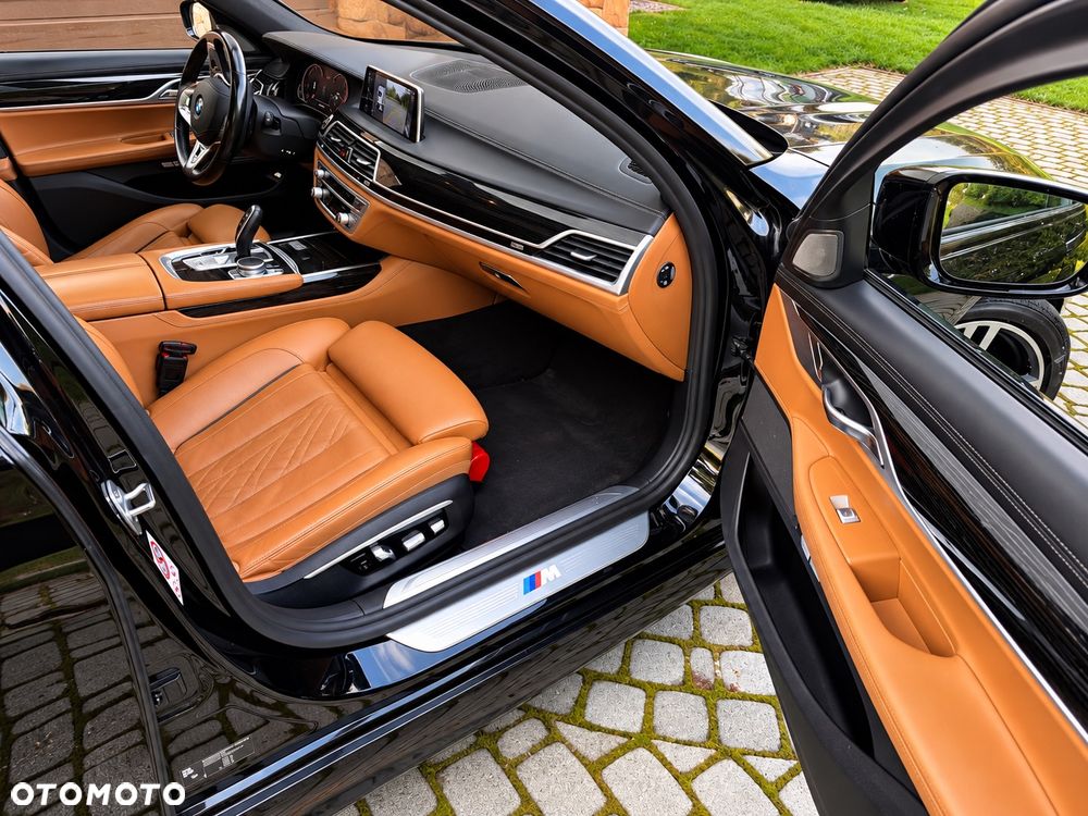 BMW Seria 7 750d xDrive - 24