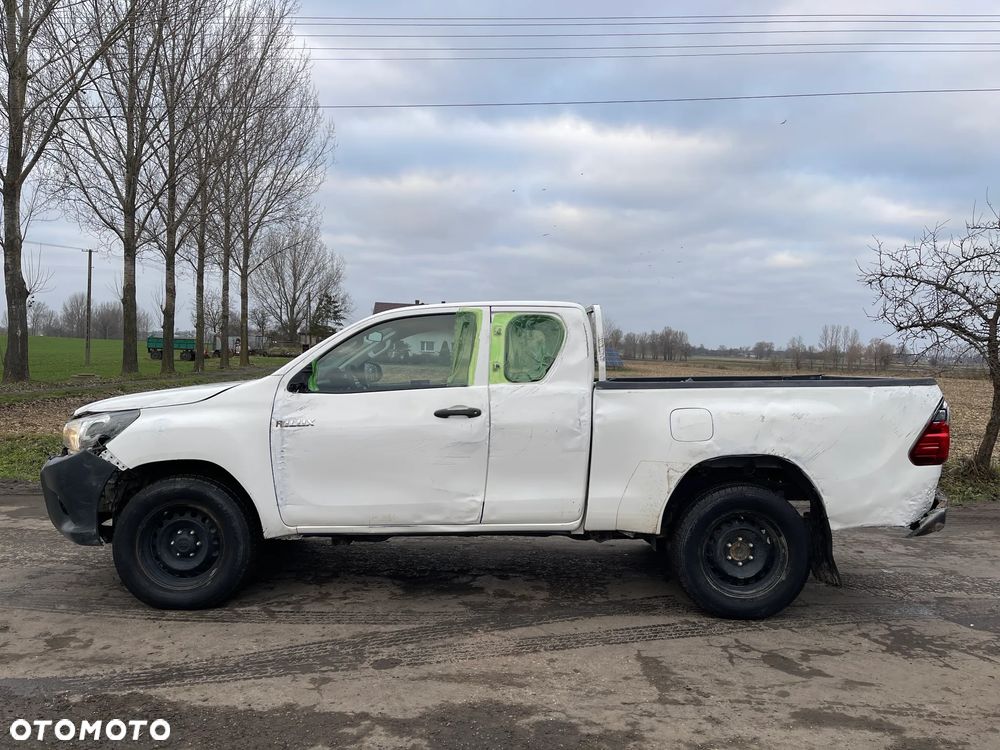 Toyota Hilux 4x4 Double Cab S&S Executive - 6