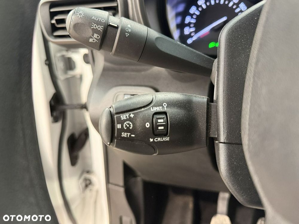 Toyota Proace City - 25
