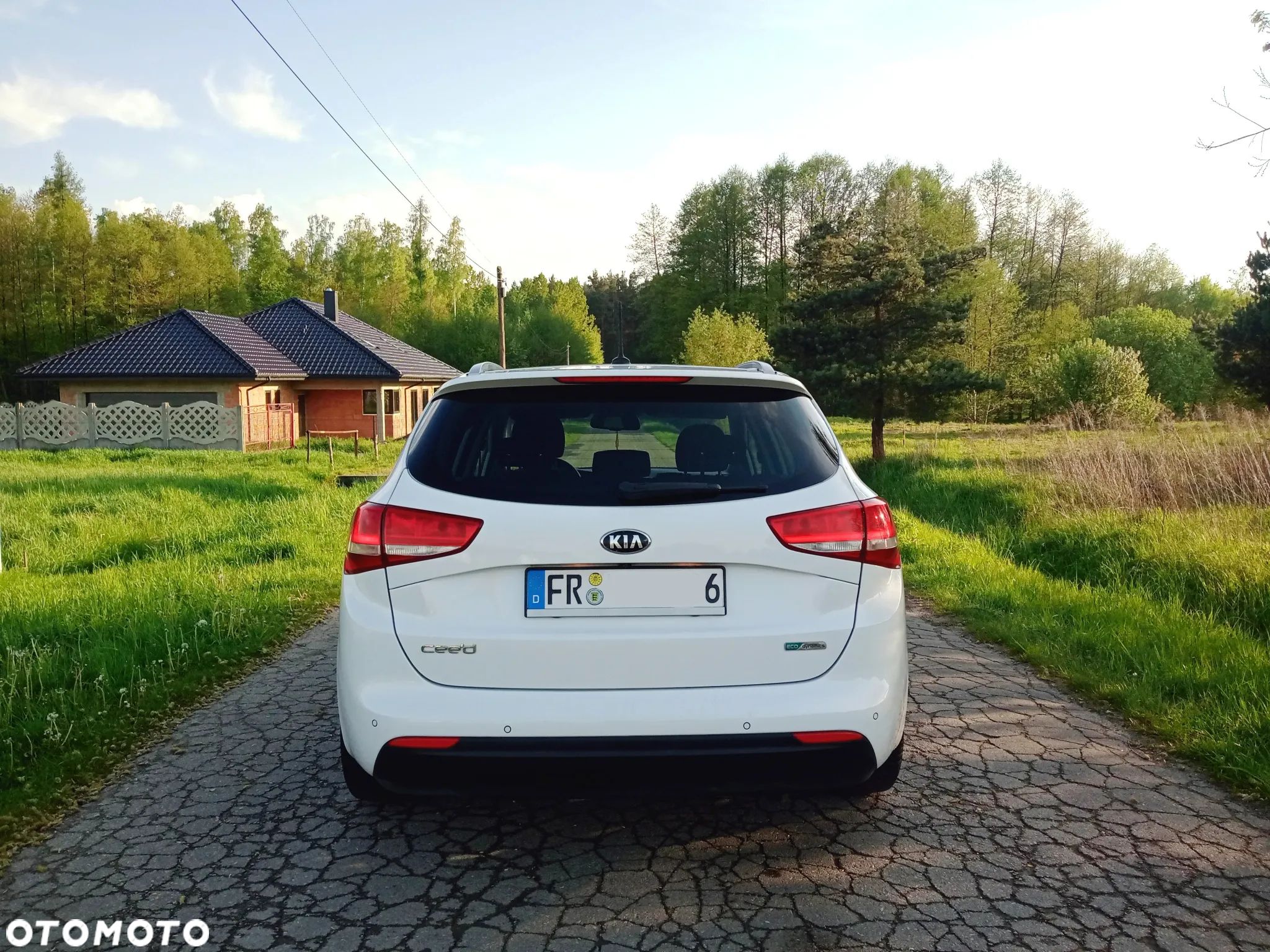 Kia Ceed - 6
