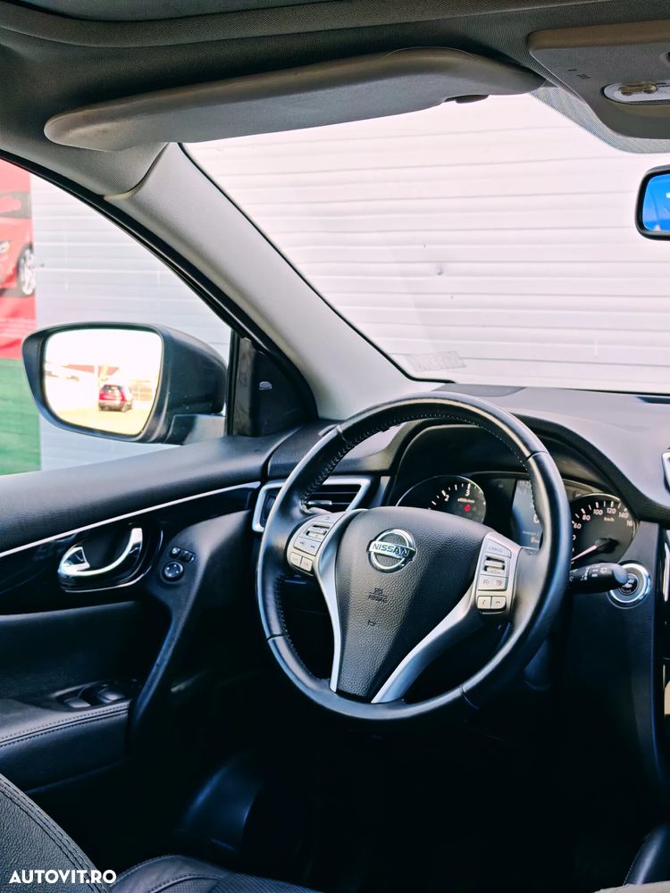 Nissan Qashqai 1.6 DCI Xtronic TEKNA - 21