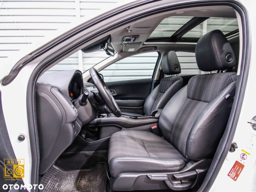 Honda HR-V 1.5 Executive (ADAS) CVT - 12