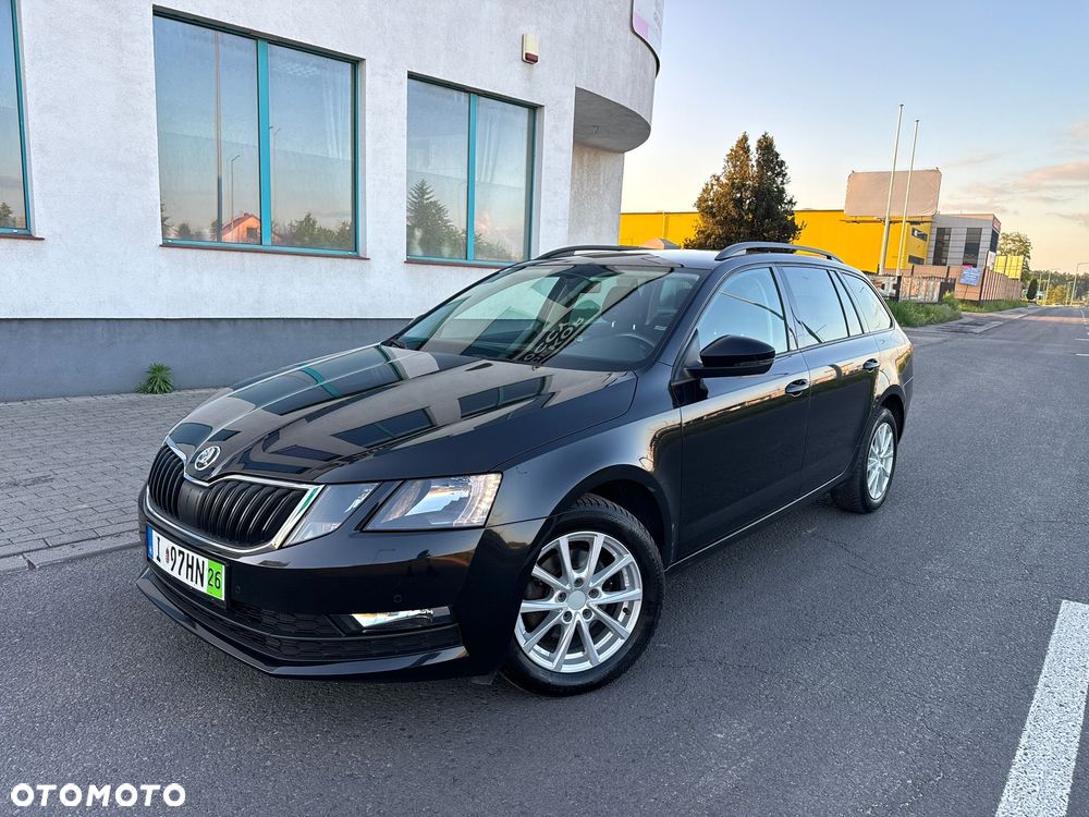 Skoda Octavia 2.0 TDI DSG Ambition - 4