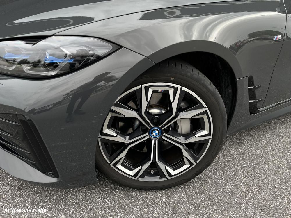 BMW i4 eDrive40 Pack Desportivo M - 30