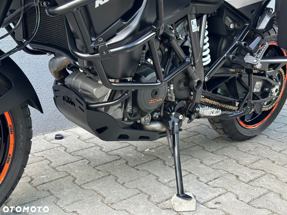 KTM Super Adventure - 24