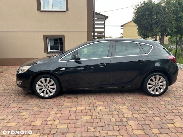 Opel Astra - 8