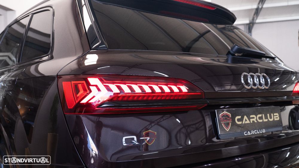 Audi Q7 55 TFSIe quattro Tiptronic - 11