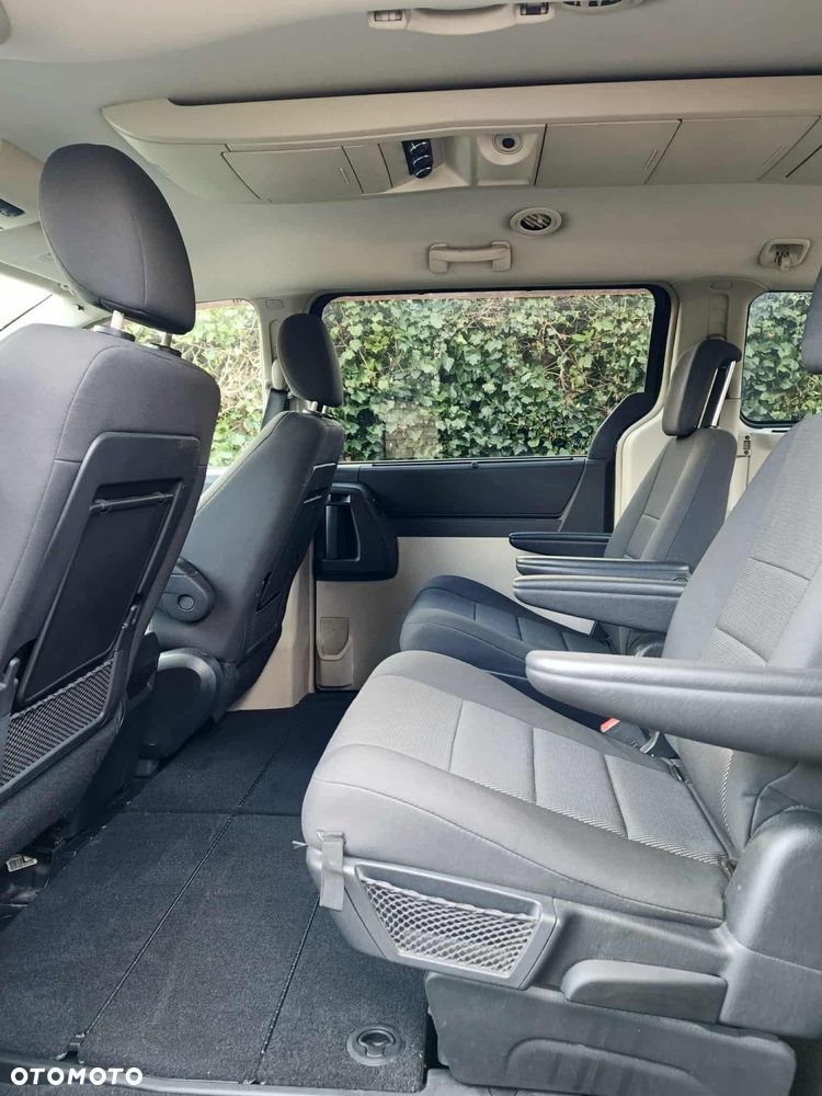 Chrysler Grand Voyager 2.8 CRD Touring - 8