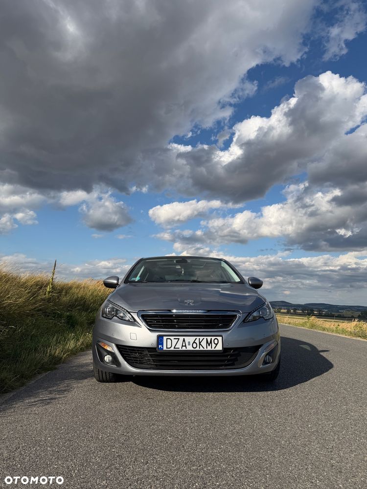 Peugeot 308 1.2 PureTech Allure S&S - 2