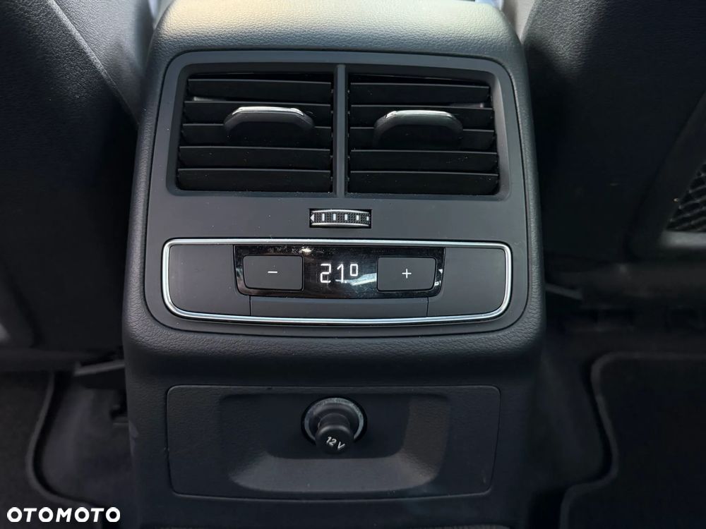 Audi A4 Limousine 45 TFSI mHEV Quattro S Line S tronic - 22
