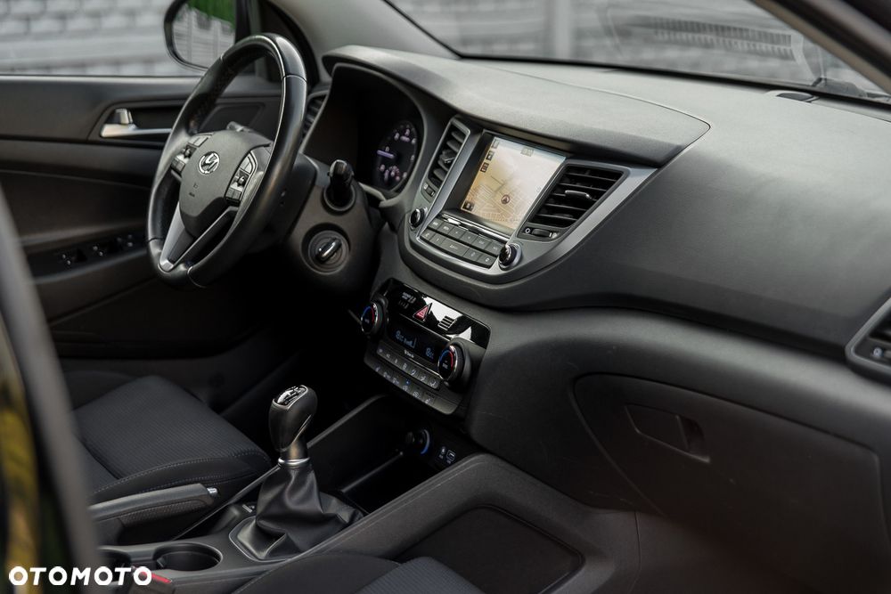 Hyundai Tucson 1.7 CRDI BlueDrive Comfort 2WD - 30