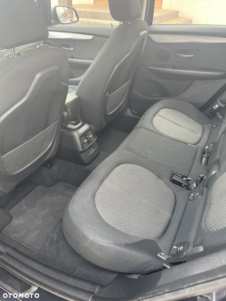 BMW Seria 2 216d Advantage - 7