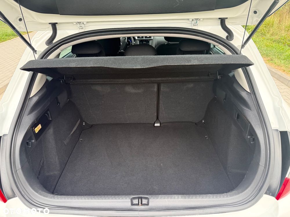 Citroën C4 e-HDi 110 EGS6 Stop/Start System Exclusive - 31