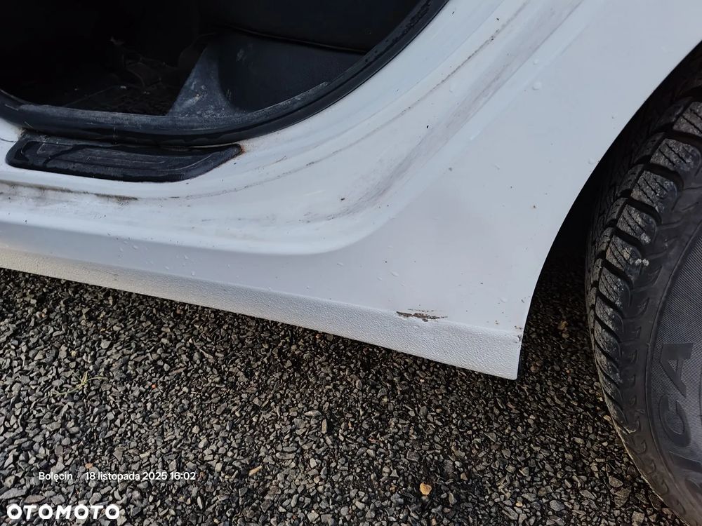 Hyundai i30 1.6 CRDi Premium - 13