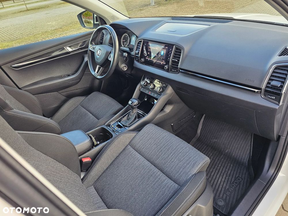 Skoda Karoq 1.6 TDI SCR DSG Style - 9